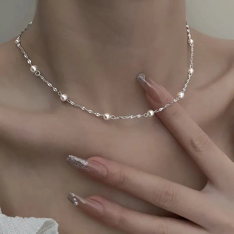 Elegancka Lśniąca Perłowa Naszyjnik