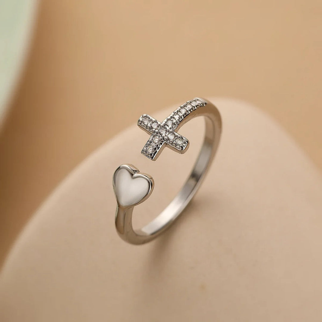Vintage Love Cross Srebrny Regulowany Pierścionek